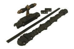 Treibriegel/crémone Eisen schwarz Messing patiniert (1890)